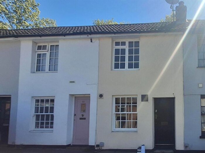 2 Bedroom Cottage To Rent In Abbey Street, Farnham, GU9