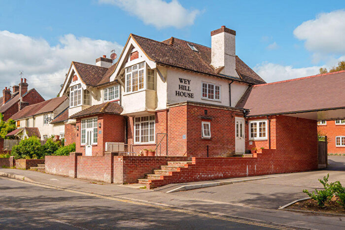 2 Bedroom Apartment To Rent In Wey Hill, Haslemere, GU27