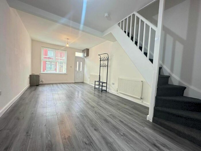 2 Bedroom Terraced House To Rent In Botanic Place, Edge Lane, L7