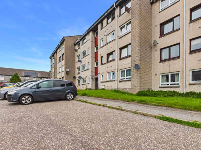 2 Bedroom Flat For Sale In Oldcroft Place, Aberdeen, AB16