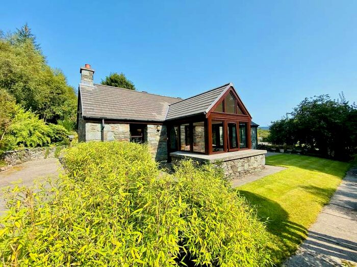 3 Bedroom Detached Bungalow For Sale In Silvercraigs Cottage, Castleton, Lochgilphead, Argyll, PA31
