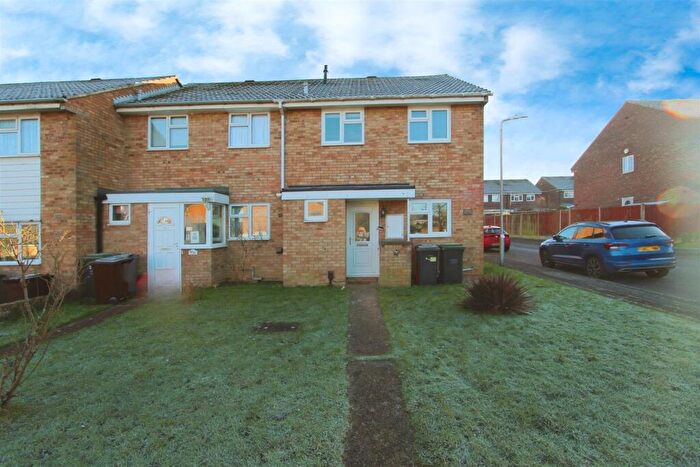 3 Bedroom Detached House To Rent In Cronin Close Larkfield Aylesford Kent, ME20