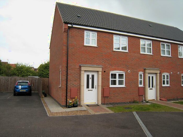 3 Bedroom House To Rent In Piccard Drive, Spalding, PE11