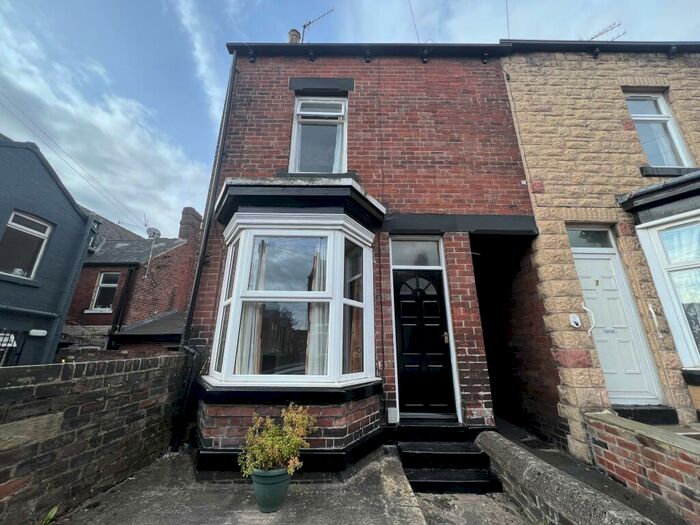 3 Bedroom Terraced House To Rent In Lynmouth Road, Abbeydale, S7