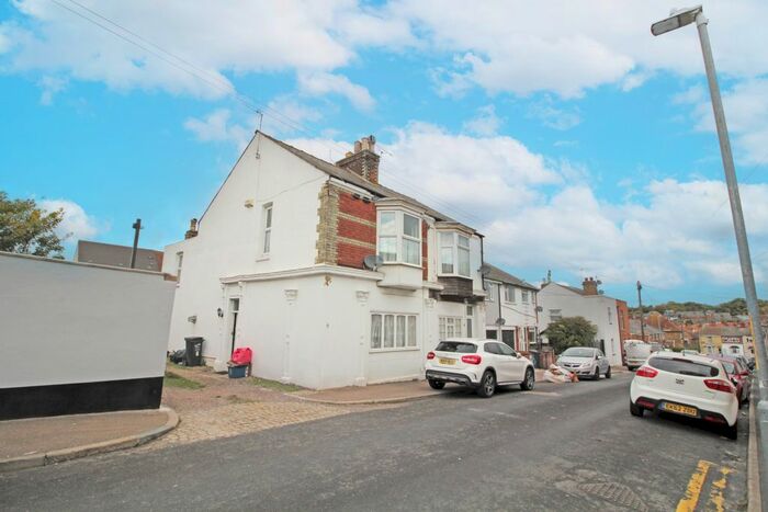 3 Bedroom Semi-Detached House To Rent In Finsbury Road, Ramsgate, CT11