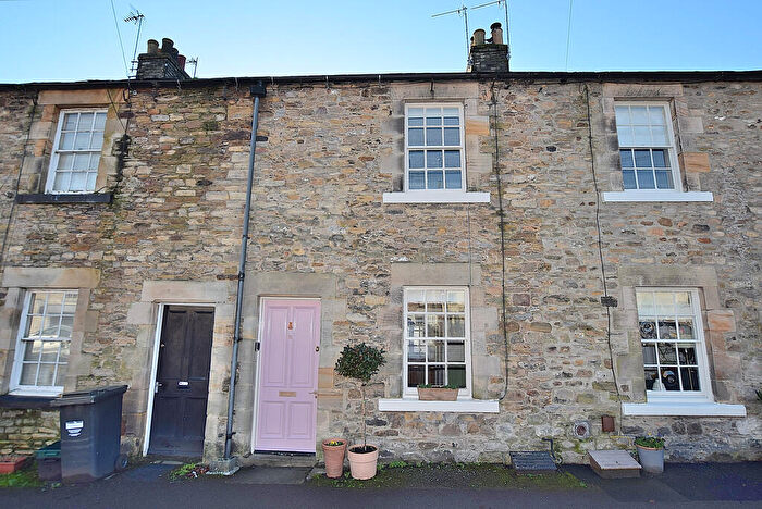 2 Bedroom Cottage To Rent In The Green, Richmond, DL10