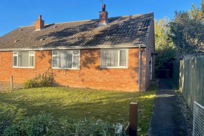 2 Bedroom Semi-Detached Bungalow To Rent In Mulberry Close, Feltwell, IP26