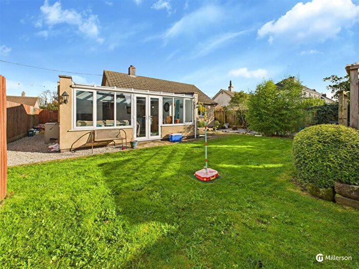 3 Bedroom Detached Bungalow For Sale In Hayle Road, Leedstown, Hayle, TR27