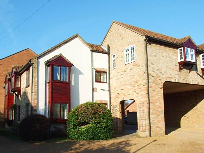 1 Bedroom Apartment To Rent In Darwood Court, St. Ives, Cambridgeshire, PE27