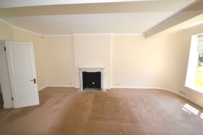5 Bedroom Flat To Rent In Kersfield Road, London, SW15