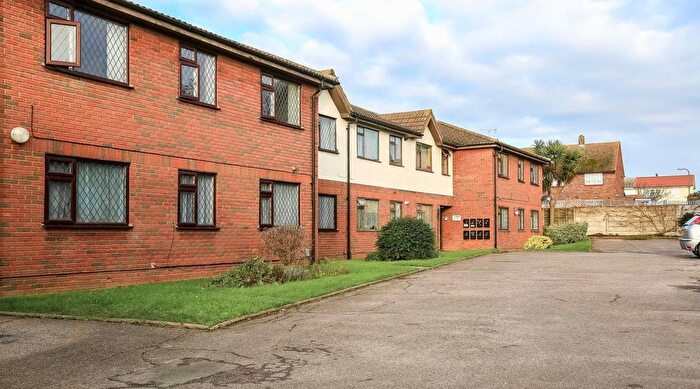 1 Bedroom Flat To Rent In Lonsdale Road, Southend-On-Sea, SS2