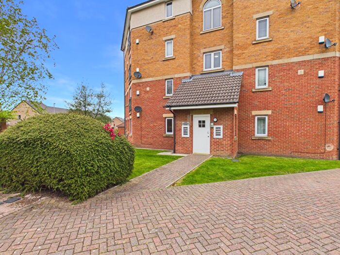2 Bedroom Flat For Sale In Radcliffe Close, Gateshead, NE8