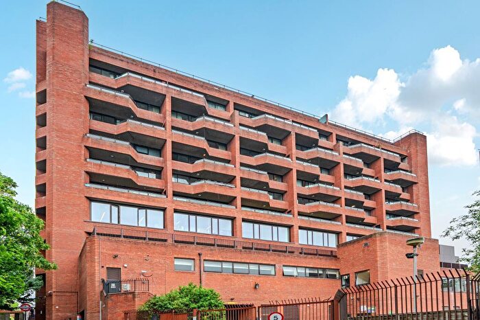 2 Bedroom Flat For Sale In Hampstead, Swiss Cottage, NW3