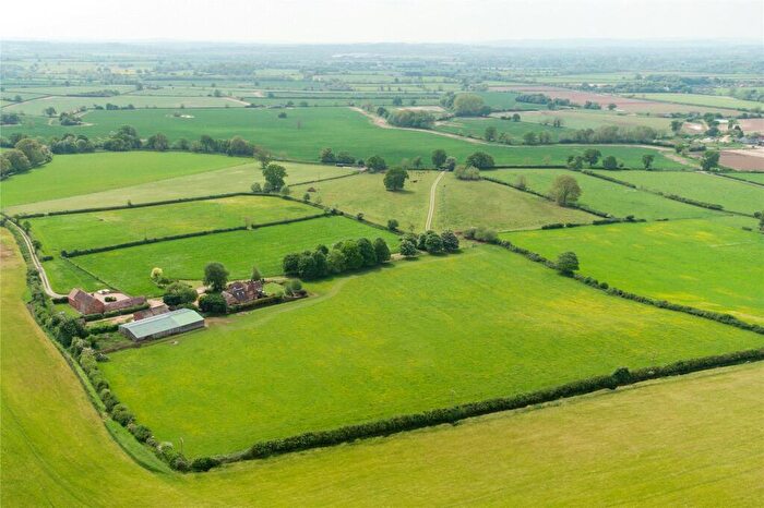 4 Bedroom Detached House For Sale In Wasperton Lane, Barford, Warwickshire, CV35