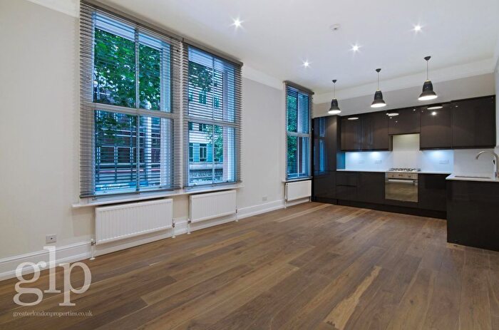 2 Bedroom Flat To Rent In Shaftesbury Avenue, Covent Garden, WC2H