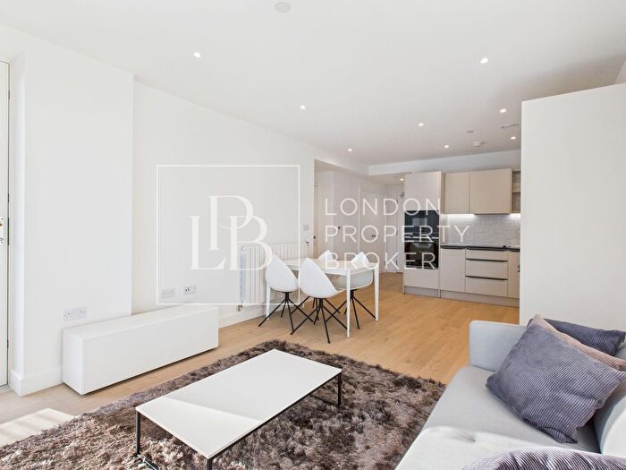 2 Bedroom Flat To Rent In Dray House, Lombard Square, SE28