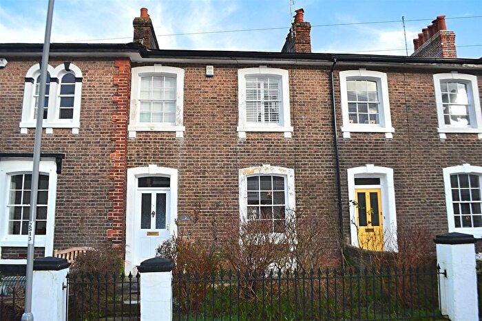 2 Bedroom Terraced House For Sale In Salisbury Street, Fordington, Dorchester, DT1