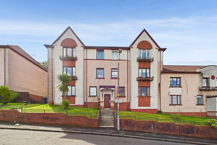 2 Bedroom Flat For Sale In Poplar Street, Inverclyde, Greenock, PA15