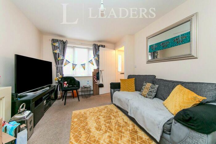 2 Bedroom End Of Terrace House To Rent In Cross Road, Clacton-On-Sea, CO16