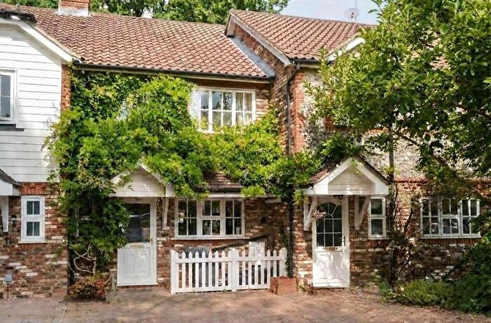 3 Bedroom Terraced House For Sale In Coniscliffe Close, Chislehurst, BR7