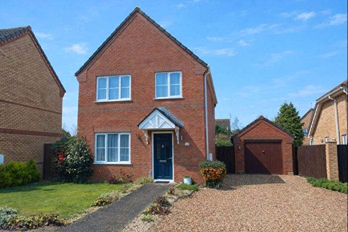 3 Bedroom Detached House For Sale In Spencer Gardens, Holbeach, PE12