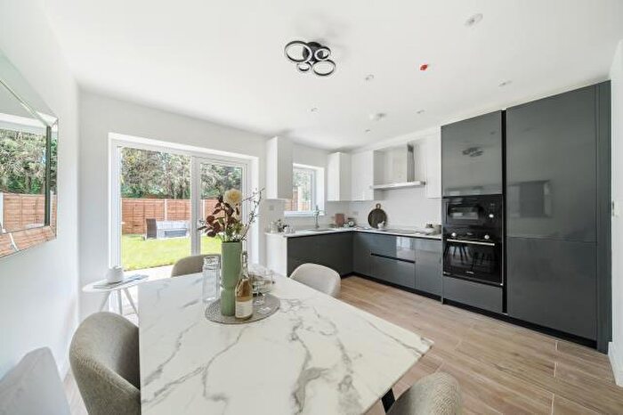 2 Bedroom Semi Detached House For Sale In Champagne Walk, Finchley, London, N3