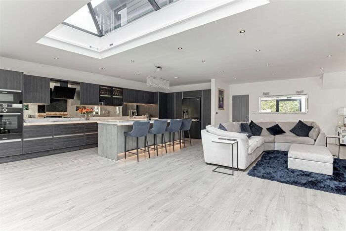 3 Bedroom Detached Bungalow For Sale In North Mead, Bramhope, Leeds, LS16