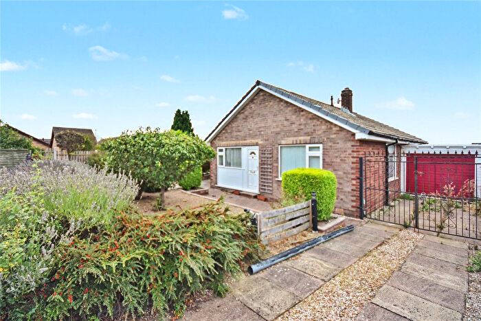 2 Bedroom Bungalow For Sale In Templegate Close, Leeds, West Yorkshire, LS15