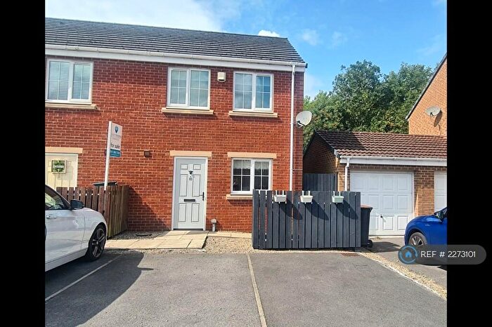 2 Bedroom Semi-Detached House To Rent In Finchale View, Durham, DH4