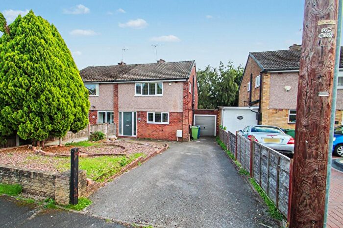 3 Bedroom Semi-Detached House For Sale In Baswich Crescent, Baswich, Stafford, ST17