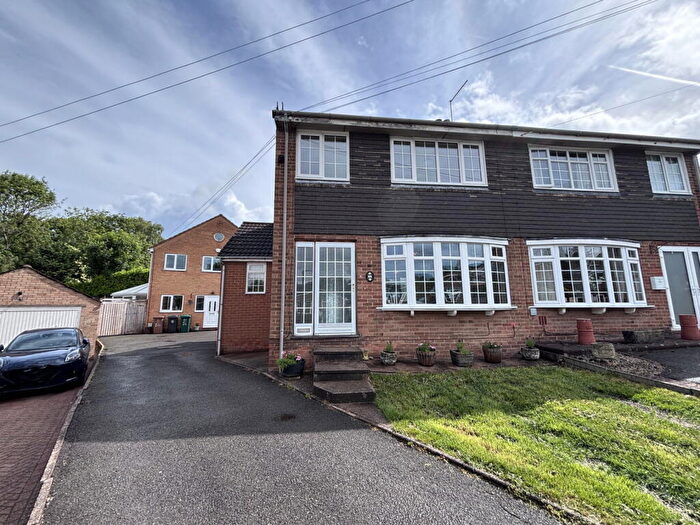 3 Bedroom Semi Detached House For Sale In Allison Avenue, Swadlincote, DE11