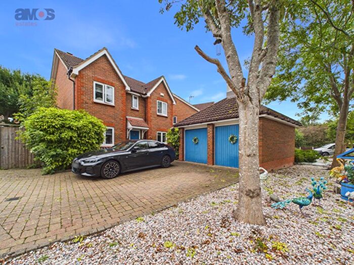 4 Bedroom Detached House For Sale In Tamarisk, Benfleet, Essex, SS7