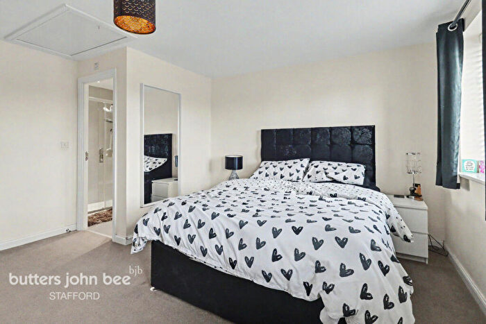 3 Bedroom Town House For Sale In Avondale Circle, Stafford, ST18