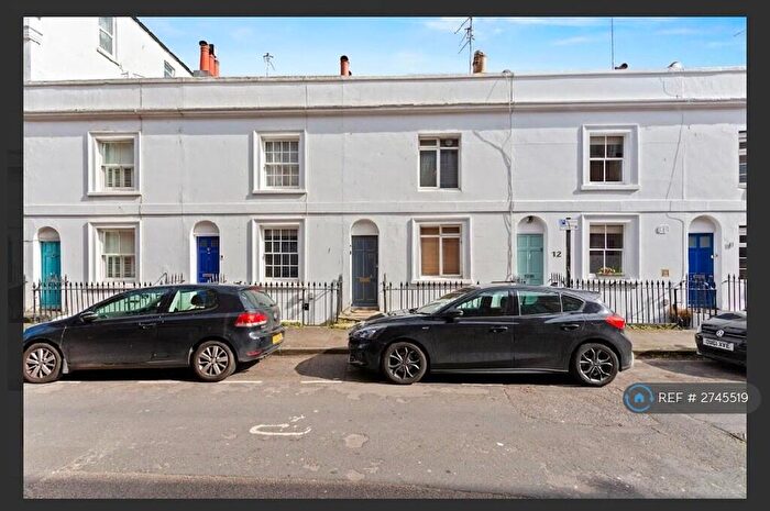2 Bedroom Maisonette To Rent In Robert Street, Brighton, BN1