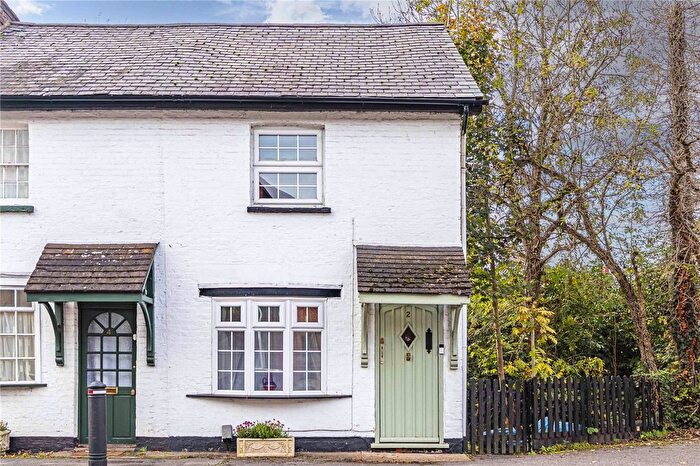 2 Bedroom Terraced House For Sale In Old Mill Road, Hunton Bridge, Kings Langley, Hertfordshire, WD4