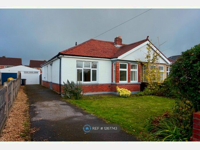 3 Bedroom Bungalow To Rent In Carshalton Avenue, Portsmouth PO6
