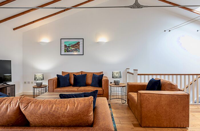 2 Bedroom House To Rent In Bocking Street, London, London, E8