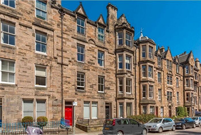 4 Bedroom Flat To Rent In , Roseneath Terrace, Edinburgh, EH9
