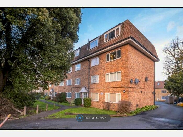 2 Bedroom Flat To Rent In Sutton Common Road, Sutton, SM1