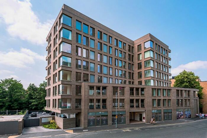 2 Bedroom Flat For Sale In Ryedale House, -, Piccadilly, York, YO1