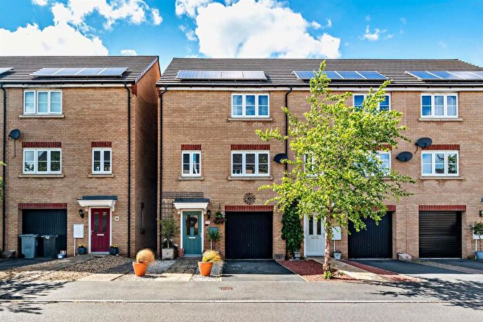 4 Bedroom Town House For Sale In Hetterley Drive, Barleythorpe, Oakham, LE15