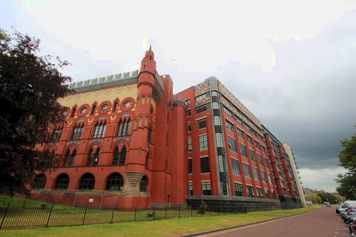 1 Bedroom Apartment To Rent In Templeton Court, Glasgow Green, G40