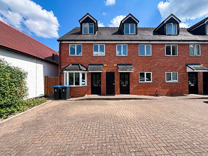 4 Bedroom Terraced House To Rent In Church Hill, Loughton, IG10