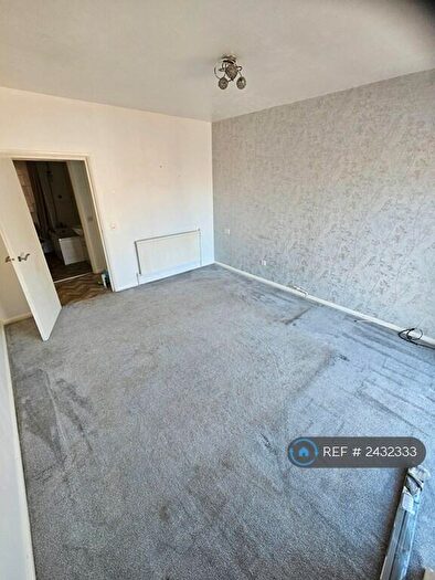 2 Bedroom Flat To Rent In Woodfield Road, Wath-Upon-Dearne, Rotherham, S63