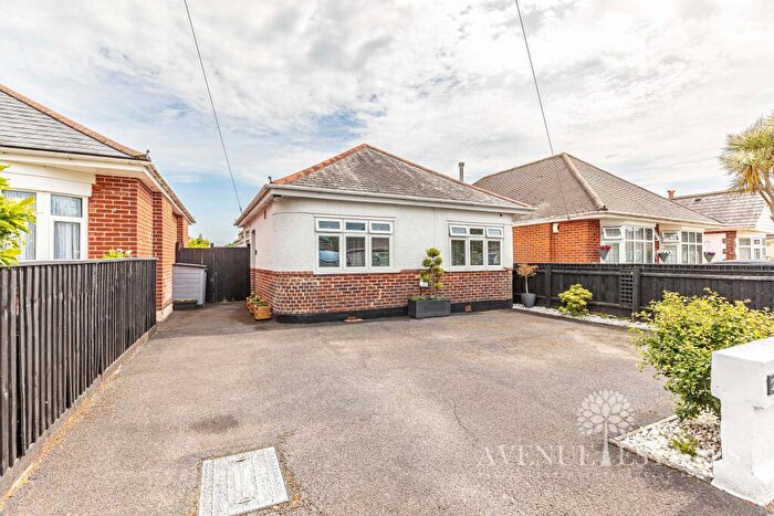 3 Bedroom Bungalow For Sale In Huntfield Road, Bournemouth, Bournemouth Christchurch Poole, BH9