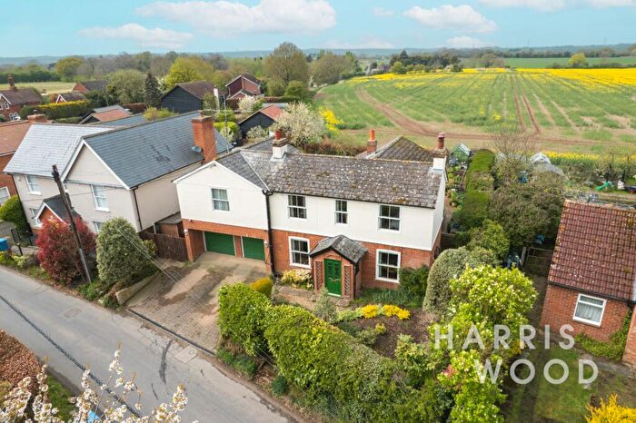 4 Bedroom Detached House For Sale In Woodlands Road, Ipswich, IP7