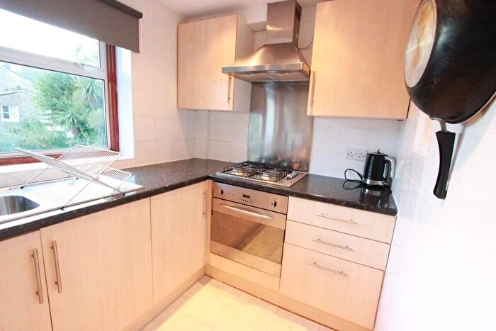 2 Bedroom Apartment To Rent In Rectory Road, London, N16