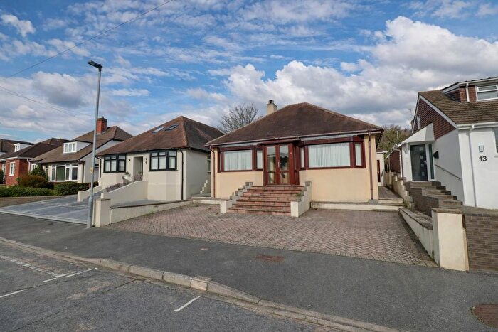 2 Bedroom Bungalow For Sale In Chalkridge Road, Drayton, Portsmouth, PO6