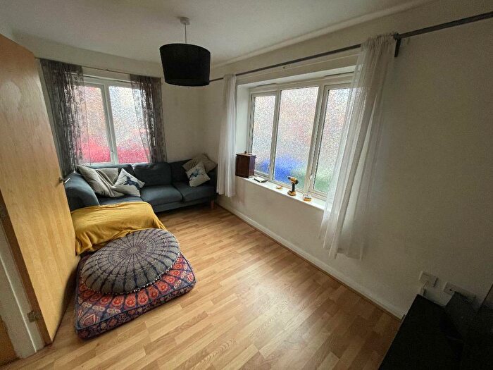 2 Bedroom Terraced House To Rent In Kirkmanshulme Lane, Longsight, Manchester, M12