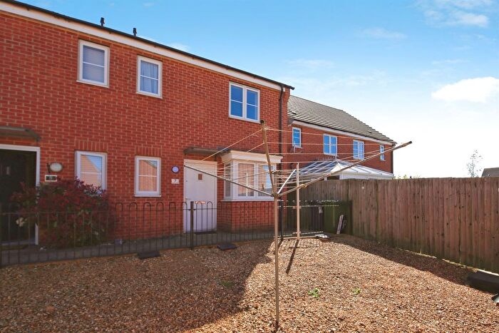 1 Bedroom Terraced House For Sale In Neptune Close, Peterborough, PE2
